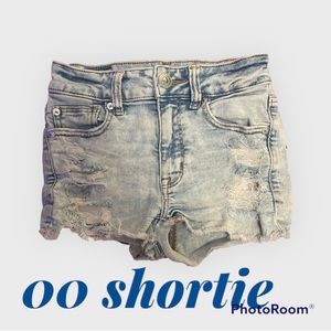 American eagle 00 shortie distressed shorts